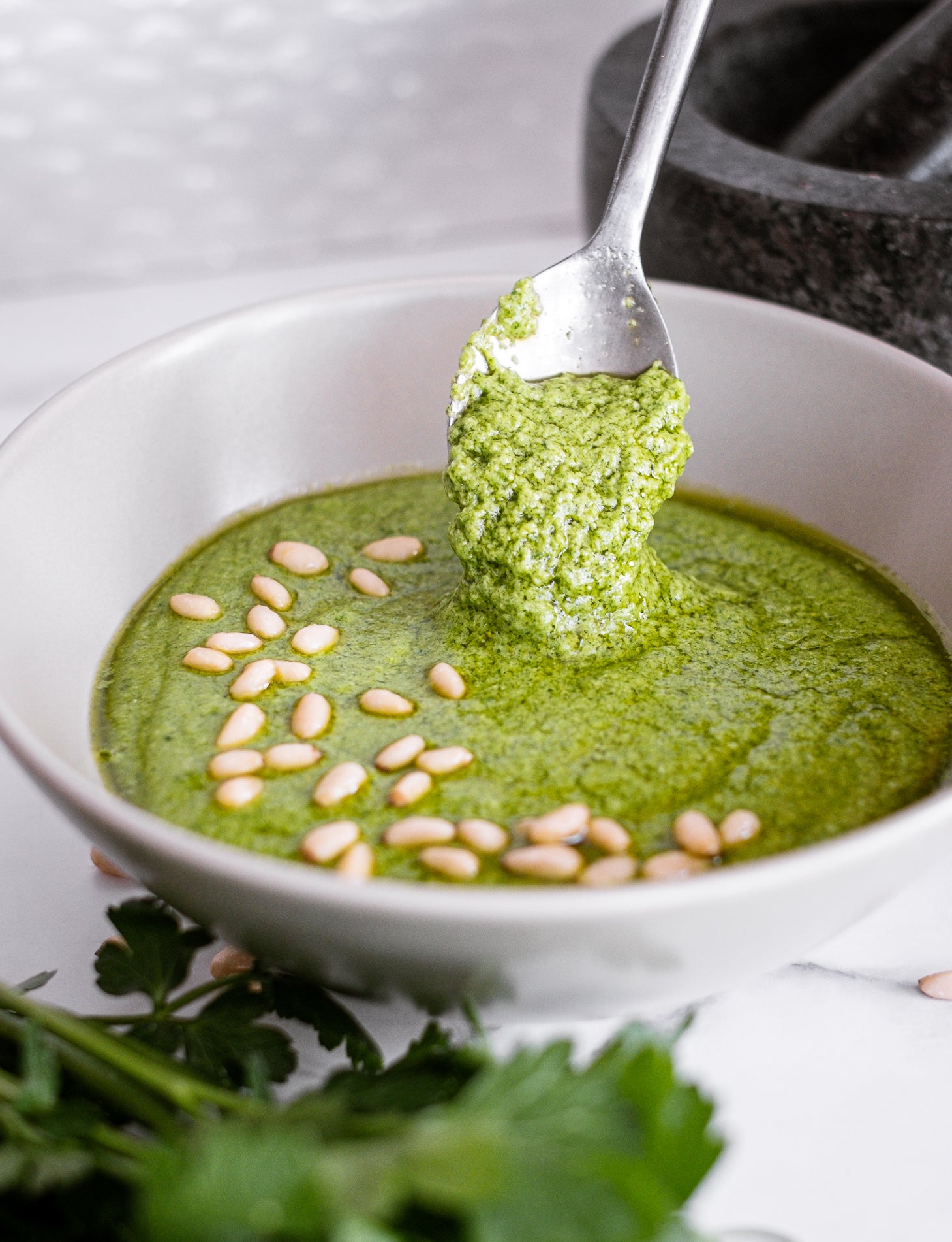 5-MINUTE BASIL & PARSLEY PESTO